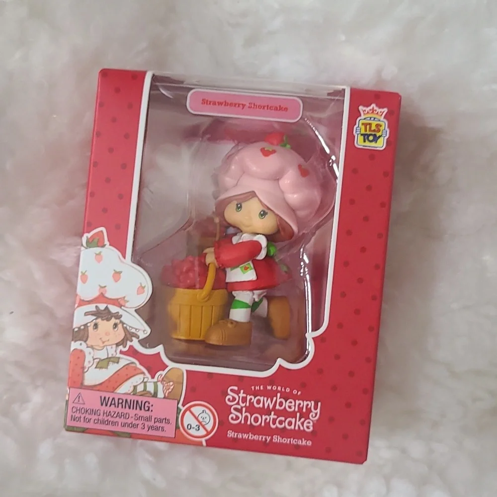 Strawberry Shortcake Mini Figure 🍓